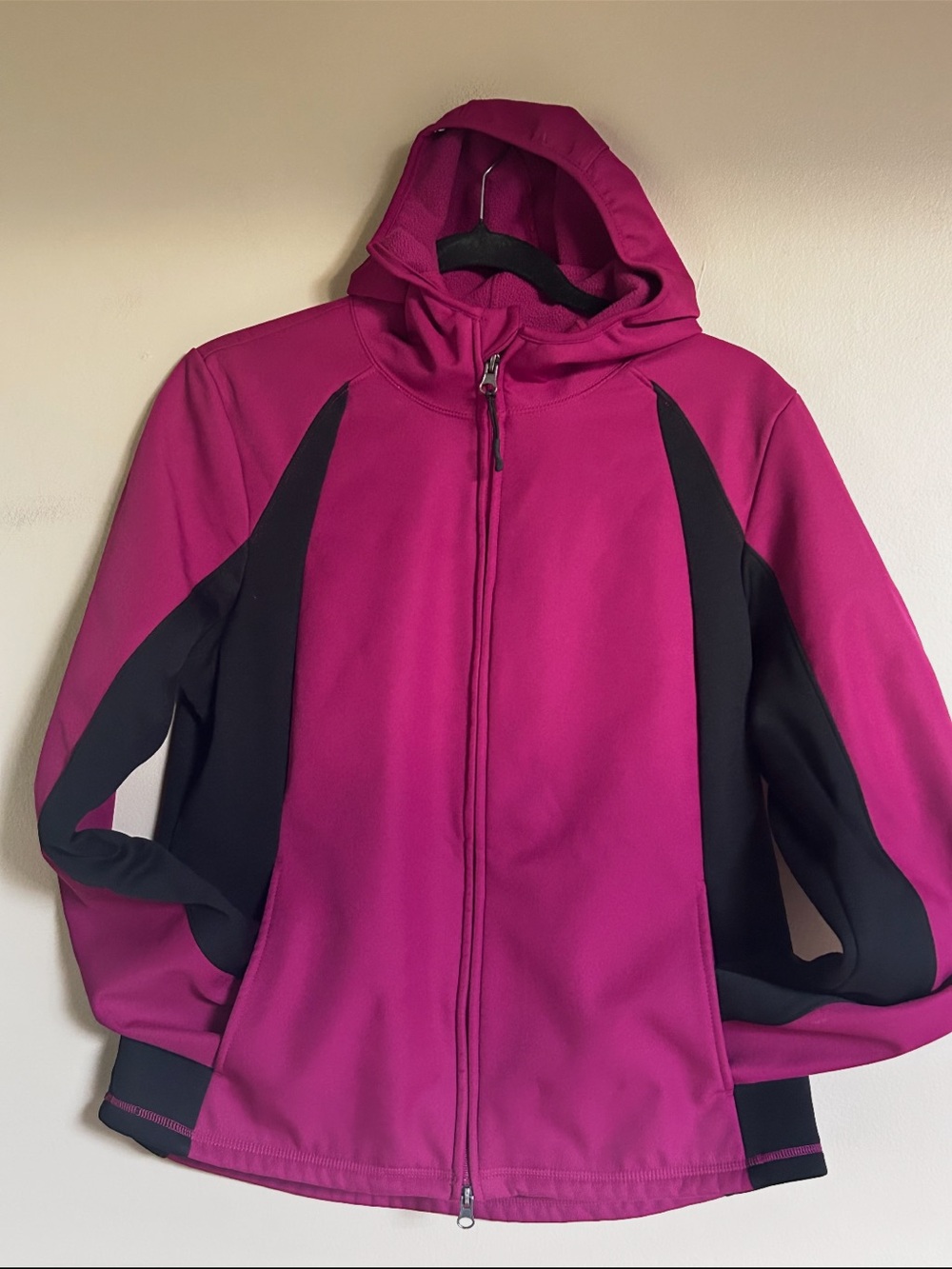 Champion Women’s Medium Pink & Black Full Zip Hooded Jacket